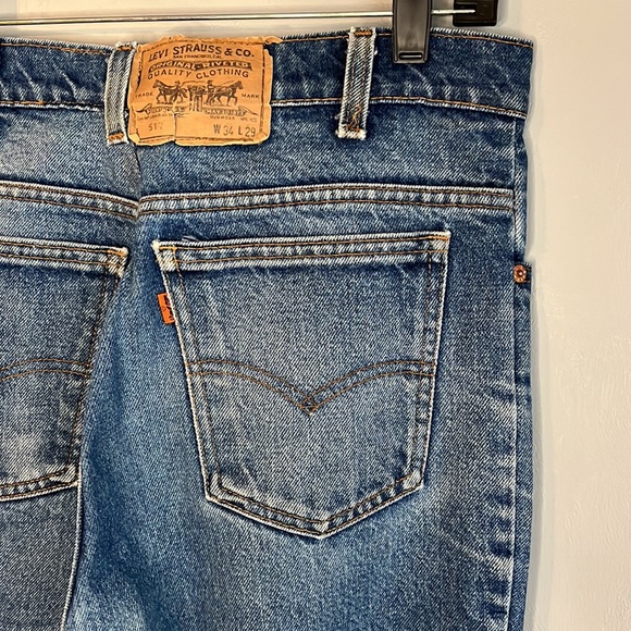Orange Tag Vintage Levi’s 517 Distressed Mom Jeans - Picture 5 of 11